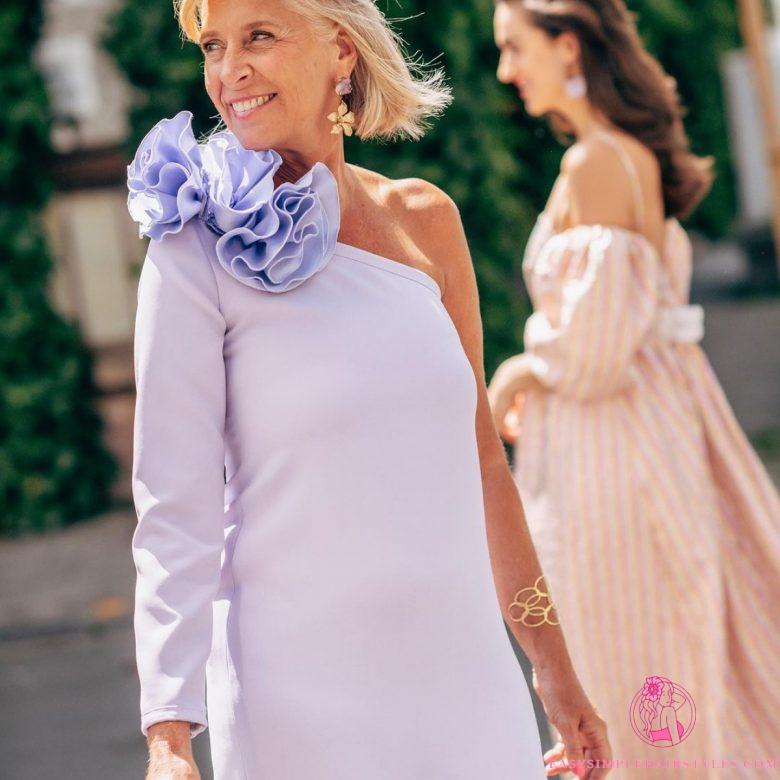 3 ideal outfits for a country wedding for a 50-year-old woman that you will love!
