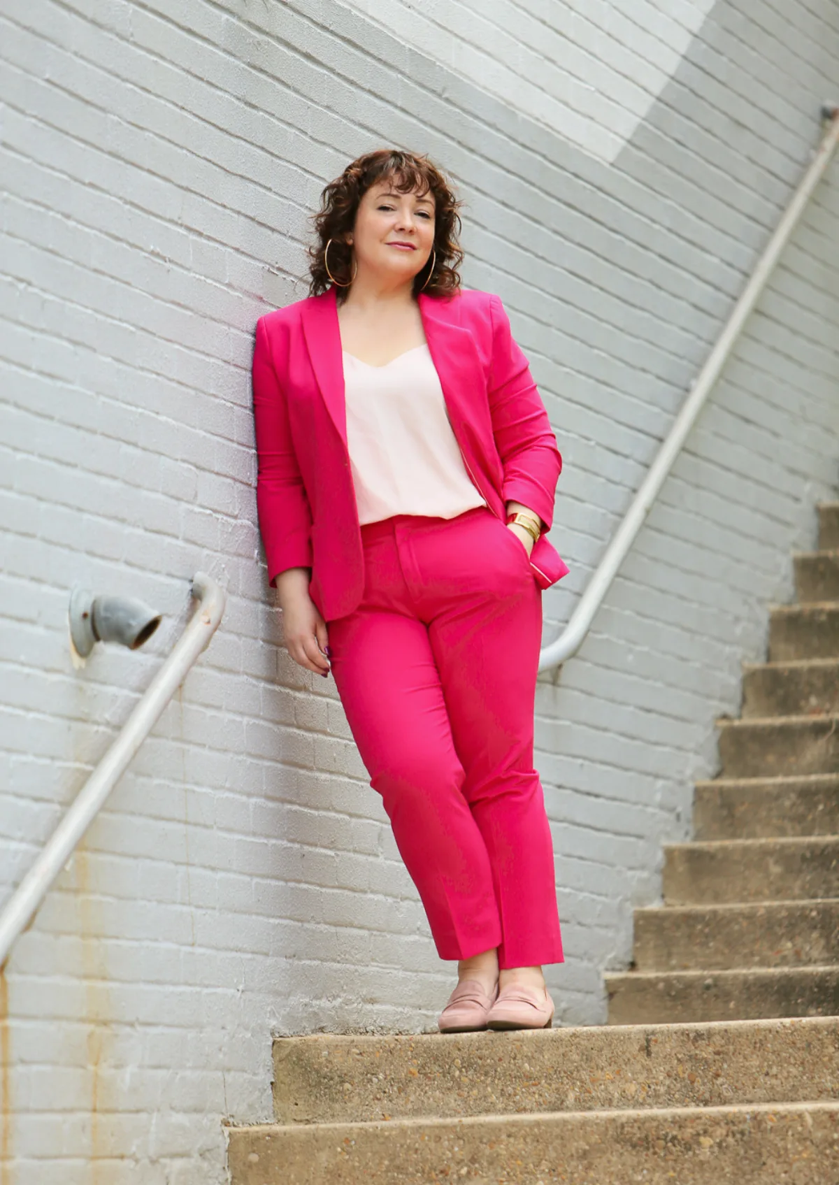 1694443072 809 How to dress after 50 when you are curvy –.webp - How to dress after 50 when you are curvy – the right gestures