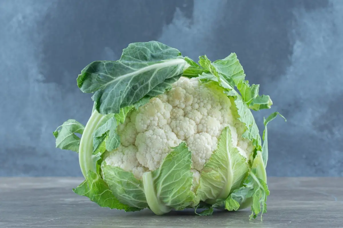 What to do with cauliflower leaves 3 new anti waste recipes.webp - What to do with cauliflower leaves?  3 new anti-waste recipes