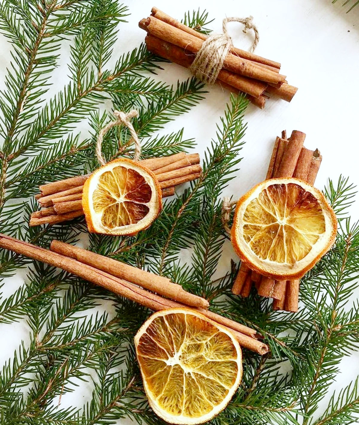 1701877892 261 Express drying technique without oven for orange slices to make.webp - Express drying technique without oven for orange slices to make a responsible Christmas decoration!