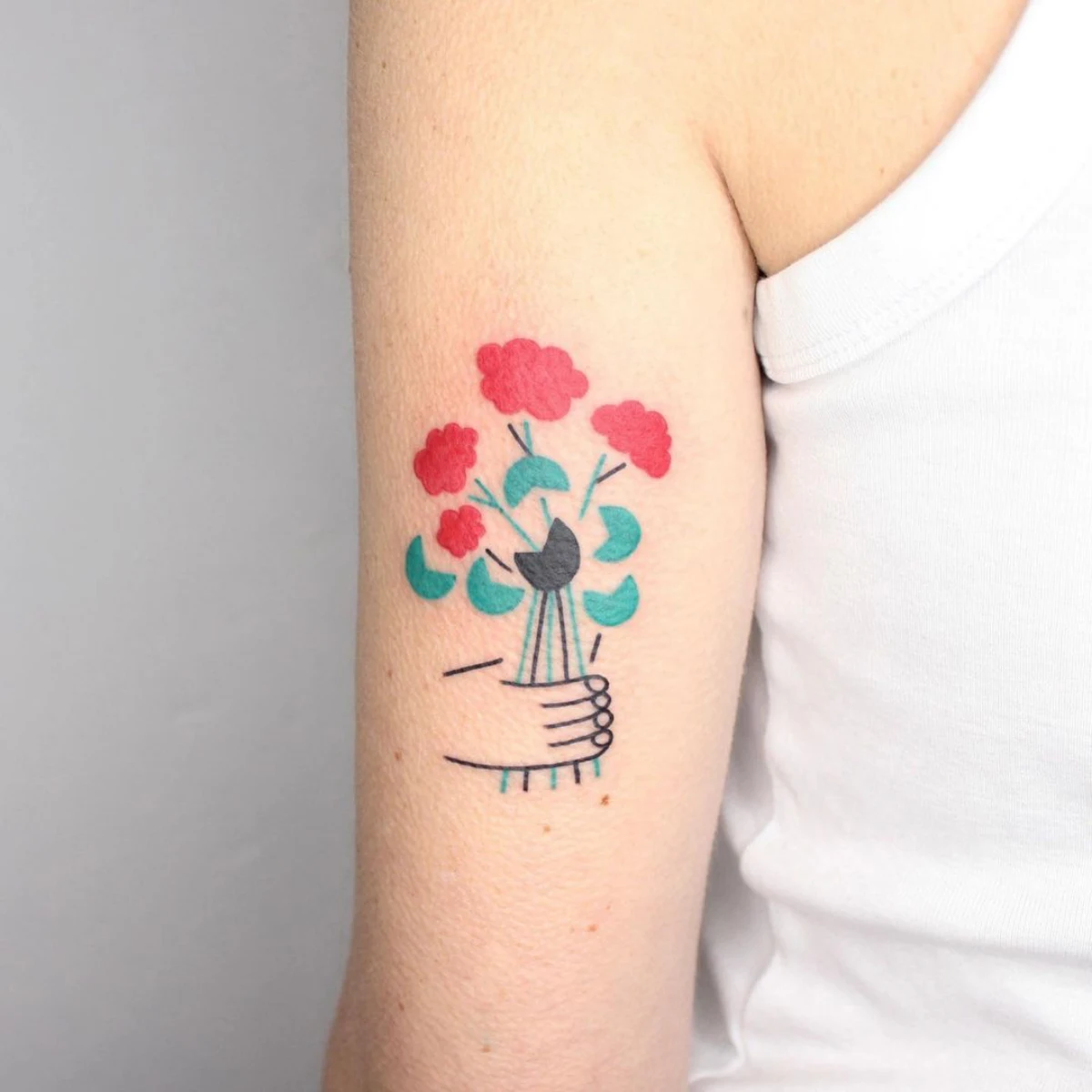 1702918896 756 The best ideas for a unique and elegant small tattoo.webp - The best ideas for a unique and elegant small tattoo for women!  Trends in 2024