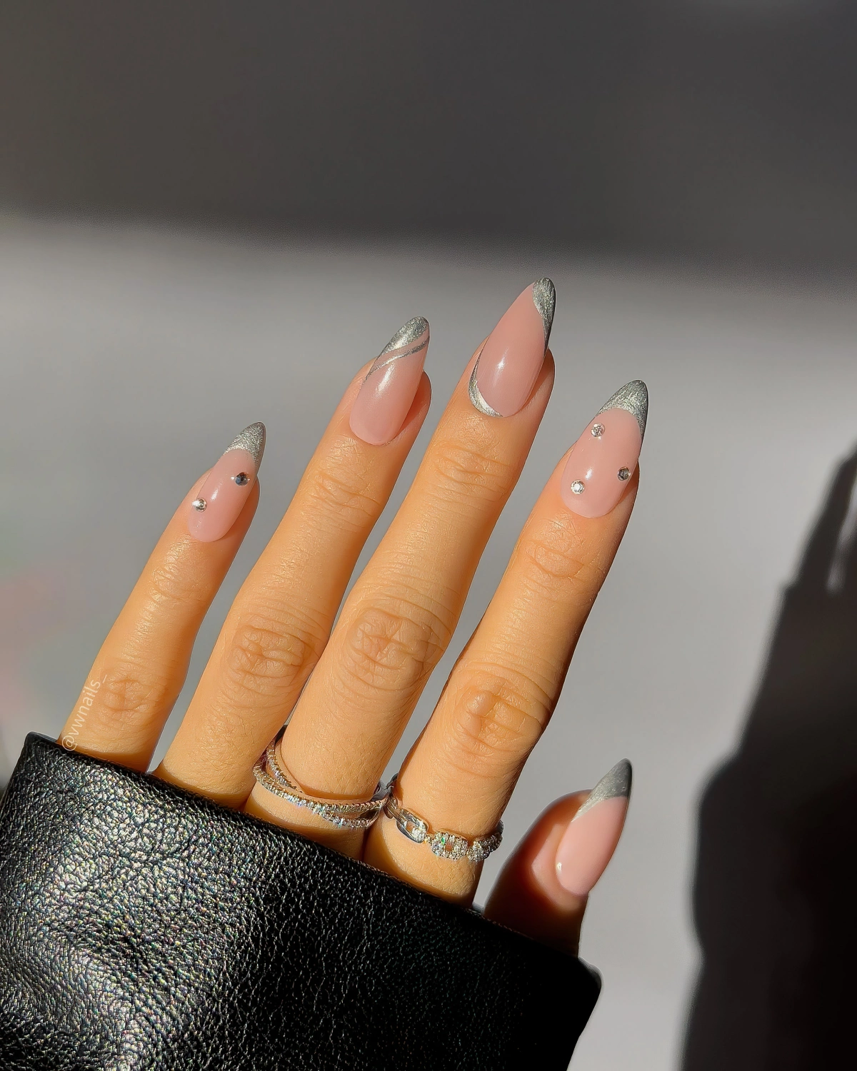 1705338345 147 24 ideas for a 2024 manicure right on trend.webp - 24 ideas for a 2024 manicure right on trend