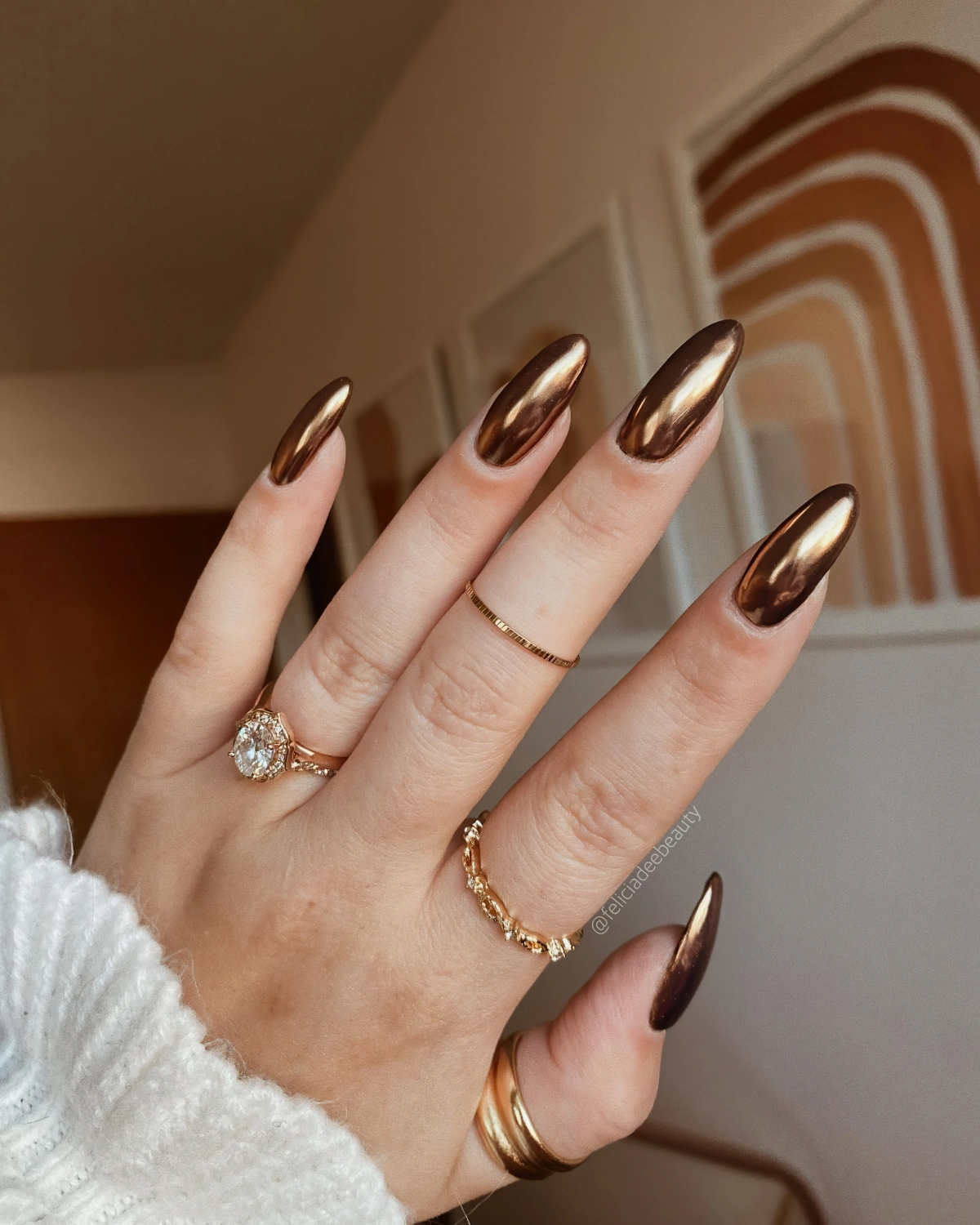 1705338345 768 24 ideas for a 2024 manicure right on trend.webp - 24 ideas for a 2024 manicure right on trend