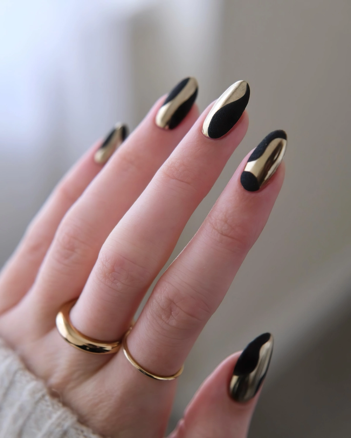 1705338345 802 24 ideas for a 2024 manicure right on trend.webp - 24 ideas for a 2024 manicure right on trend