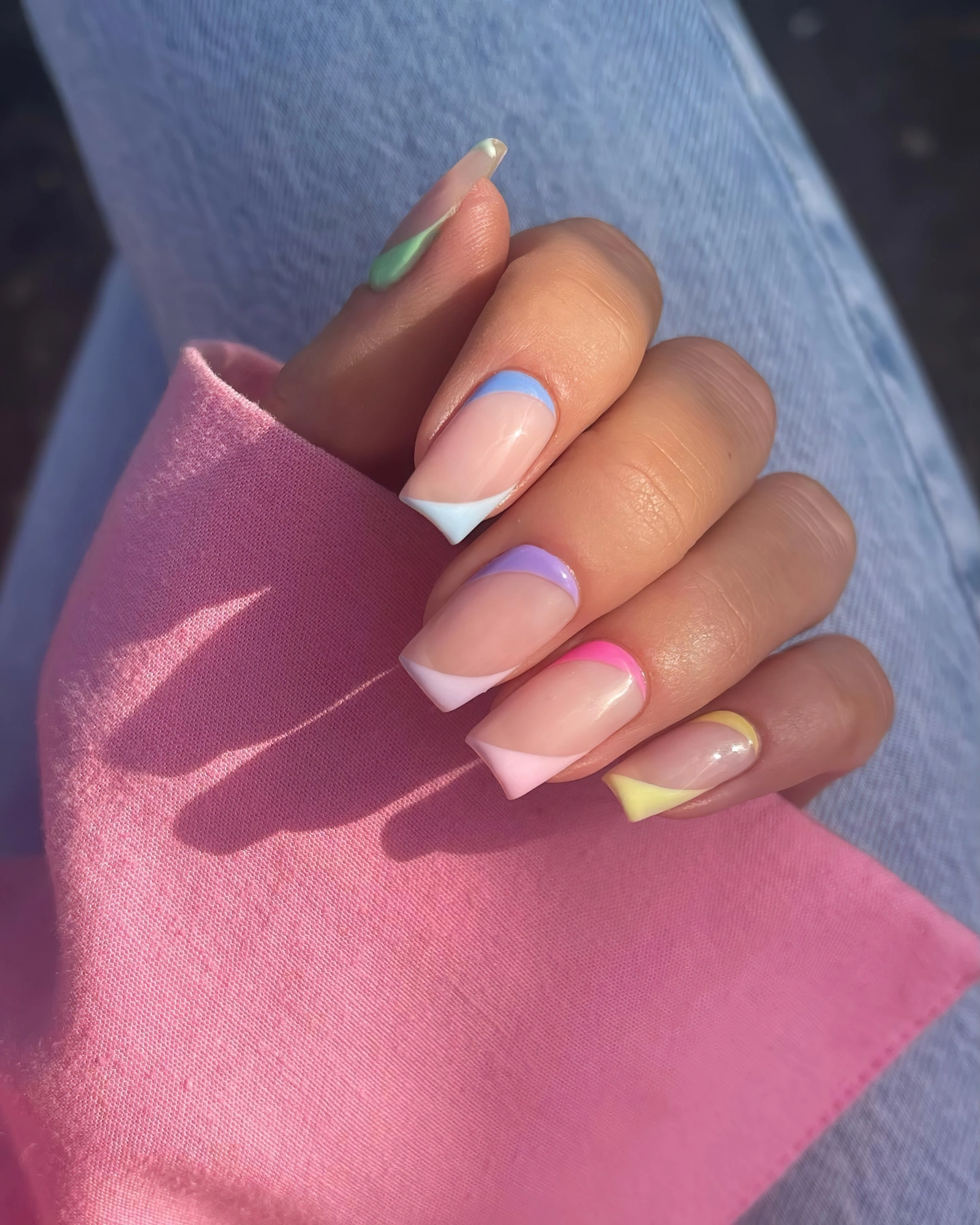 1719133412 458 why Im opting for the French manicure in pastel colors.webp - why I'm opting for the French manicure in pastel colors this season