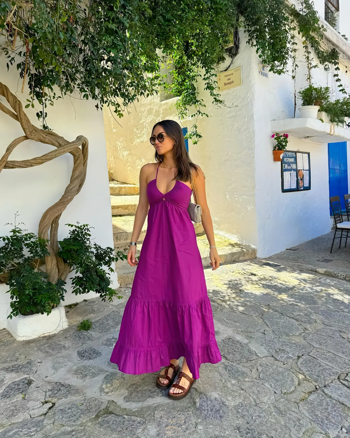 1719142257 386 6 trendy summer dresses to absolutely wear during the summer.webp - 6 trendy summer dresses to absolutely wear during the summer season