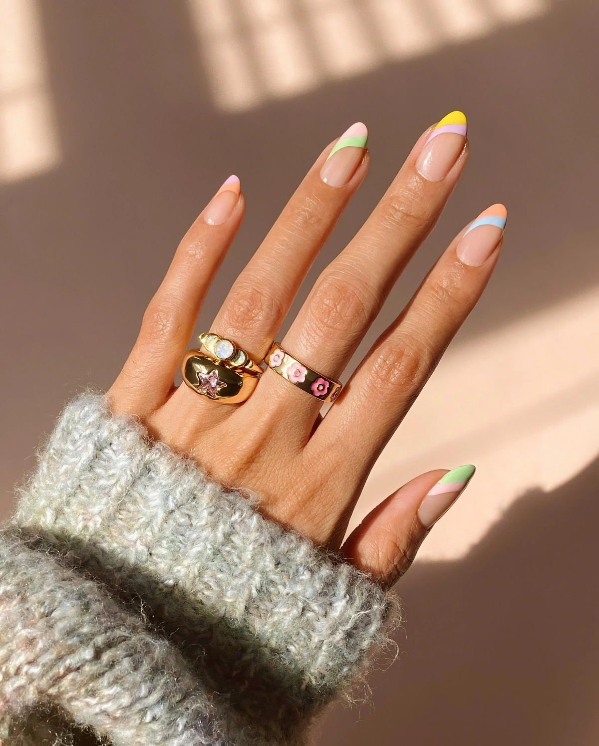 why Im opting for the French manicure in pastel colors.webp - why I'm opting for the French manicure in pastel colors this season